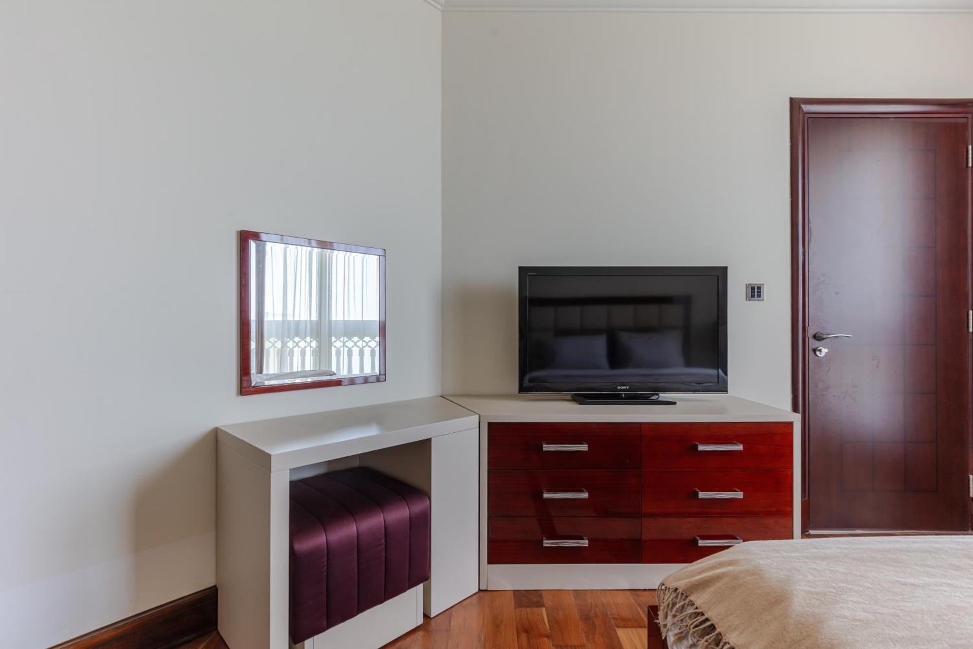1-bedroom With Pool Appartement *